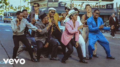 Nov 10, 2014 · Bruno Mars Produced by Bruno Mars, Jeff Bhasker & 1 “Uptown Funk” is the fourth track on and first single off of Mark Ronson’s fourth studio album, Uptown Special. The song topped the... 